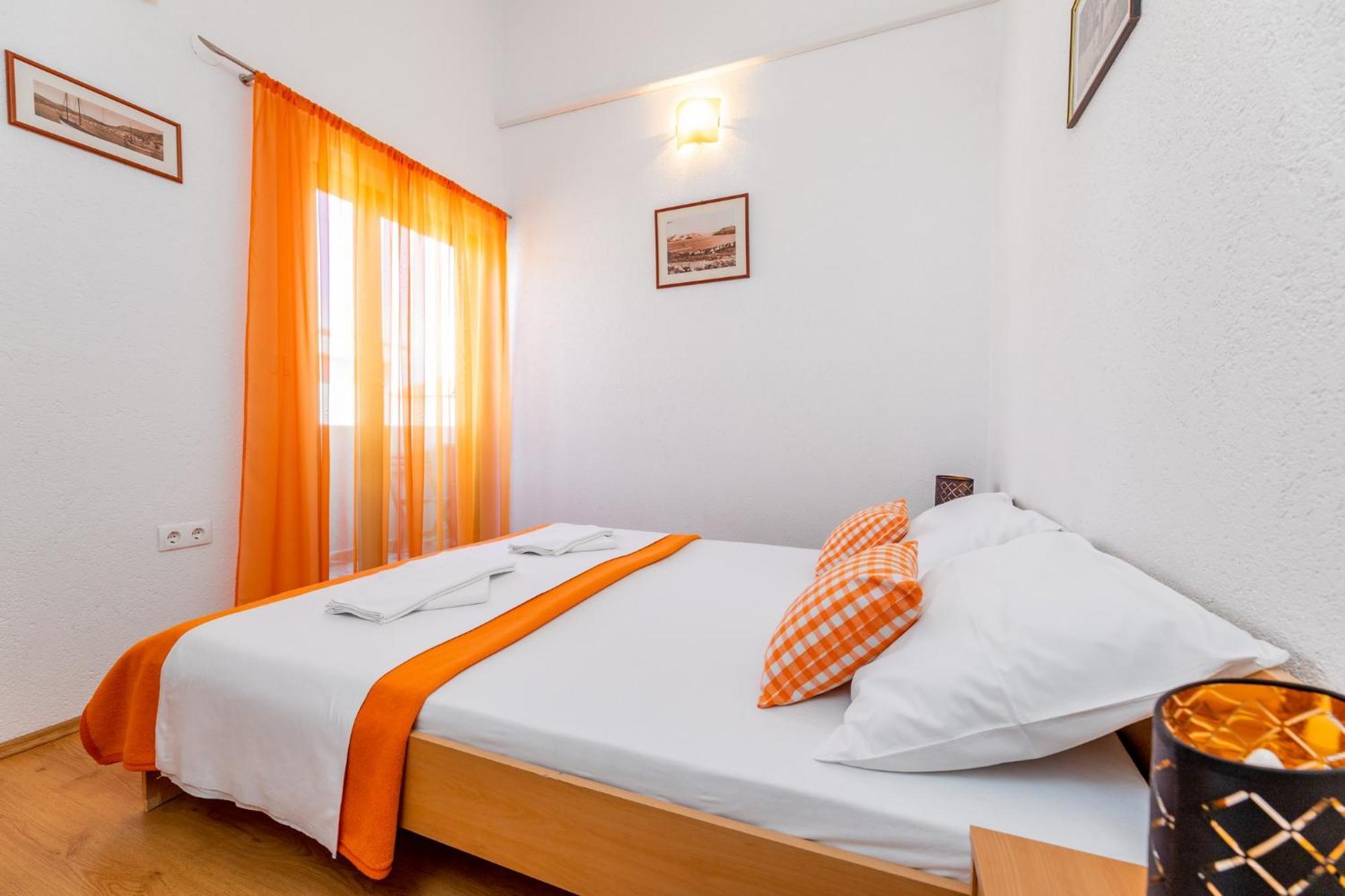 Apartments Mikulina Baska  Luaran gambar